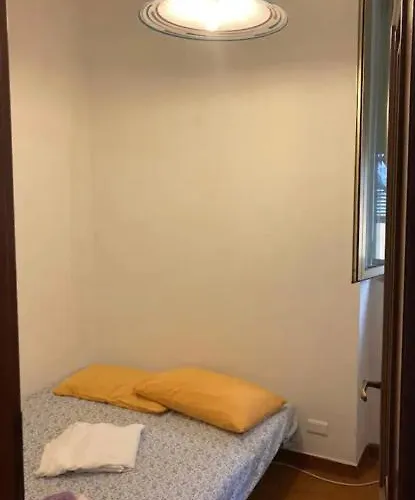 Cheerful Room, Sharing Kitchen In A Cosy Family Art House, Ideal For One Person Or Couple Bed & Breakfast Sanremo